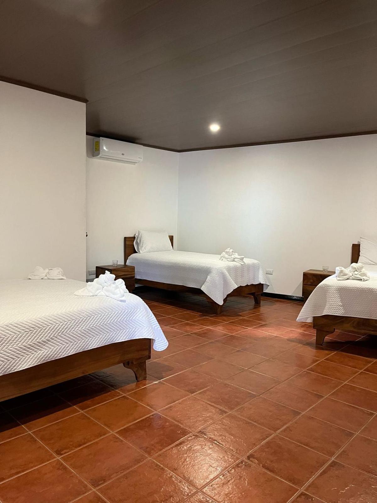 Hotel Y Restaurante El Paramo San Rafael  Kültér fotó